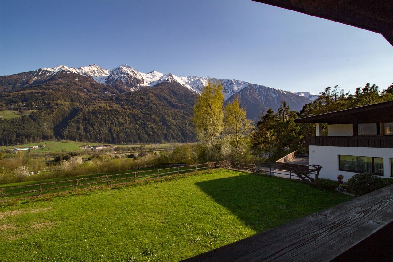 Chalets St. Wendelin Telfs Exteriör bild