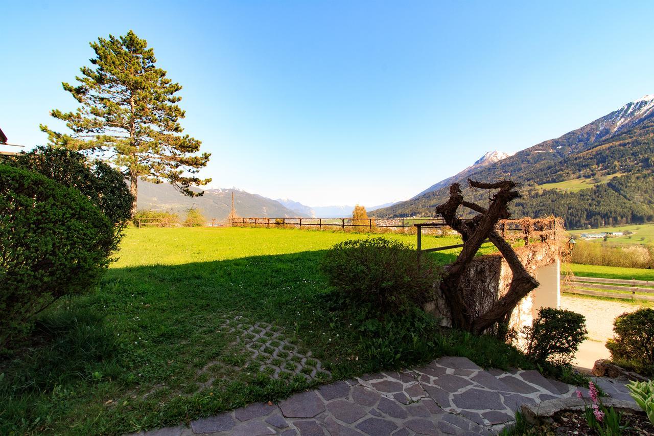 Chalets St. Wendelin Telfs Exteriör bild
